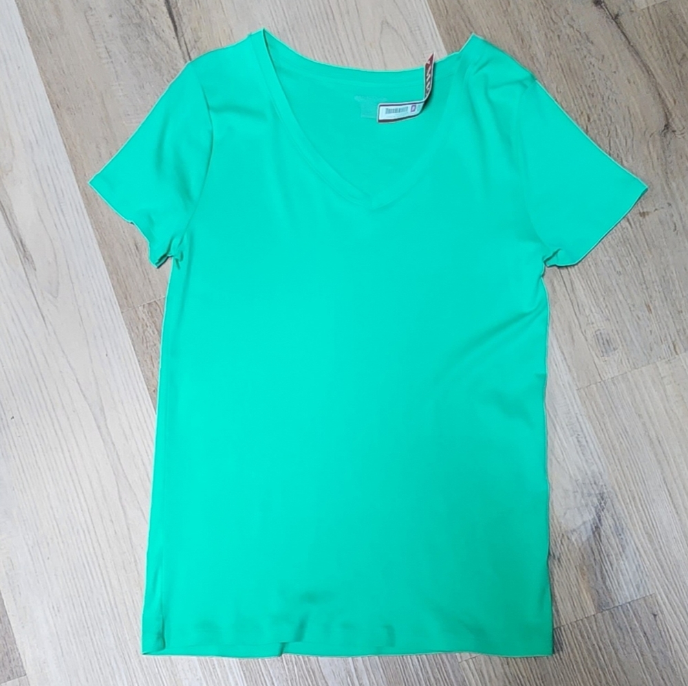 NWT Women's Merona Green Ultimate V-Neck Tee XXL BIN AA
